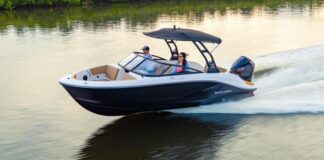 BAYLINER BOATS PRESENTA SU NUEVA SERIE V20 EN EL SALÓN NÁUTICO DE CHICAGO