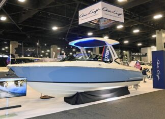 CHRIS-CRAFT LANZA UN NUEVO MODELO DE MOTOR FUERA DE BORDA EN MIAMI