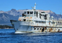 LA HISTORIA DEL BARCO DE BARILOCHE QUE ESTUVO DIEZ AÑOS ABANDONADO EN LA ISLA VICTORIA Y FINALMENTE FUE REMOLCADO