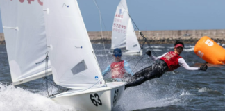 ELECTRIZANTES REGATAS DENTRO DEL PUERTO PARA CONSAGRAR A LOS CAMPEONES