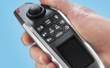 YAMAHA PRESENTA EN MIAMI EL SISTEMA DE CONTROL INALÁMBRICO HELM MASTER EX