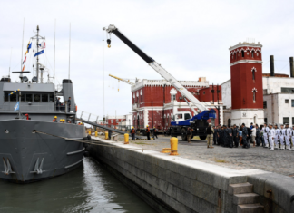 ZARPÓ EL AVISO ARA “TENIENTE OLIVIERI” HACIA LA CIUDAD DE USHUAIA