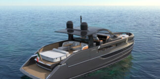 INVICTUS YACHT SE RELANZA CON EL NUEVO TT550