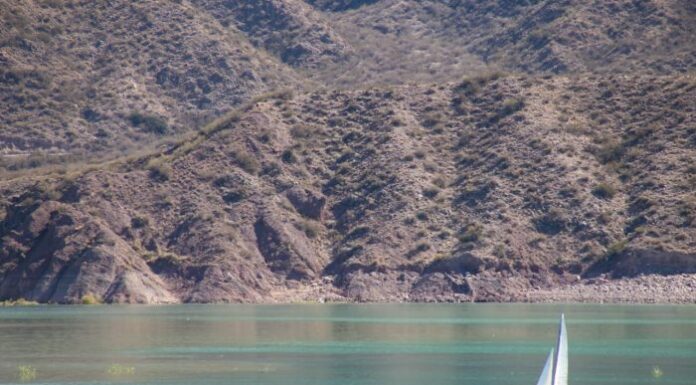MENDOZA – NÁUTICA REFORZARÁ LOS CONTROLES ANTE LA OLA DE CALOR Y SE SOLICITA A LA GENTE EXTREMA PRECAUCIÓN EN RÍOS Y EMBALSES