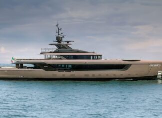 EL ITALIAN SEA GROUP CELEBRA EL LANZAMIENTO DEL SUPERYATE ADMIRAL RAYA 2