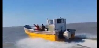 LA ARMADA URUGUAYA PERSIGUIÓ A MÁS DE DIEZ BARCOS QUE ARROJABAN BULTOS AL RÍO DE LA PLATA: ESCAPARON HACIA AGUAS ARGENTINAS