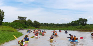 138 KAYAKISTAS DIERON EL COLORIDO A LA AVENTURA NÁUTICA
