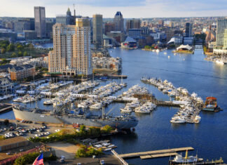 EL CIERRE DE LA MARINA OBLIGA A LOS NAVEGANTES DEL ARÉA DE BALTIMORE A BUSCAR NUEVOS AMARRES