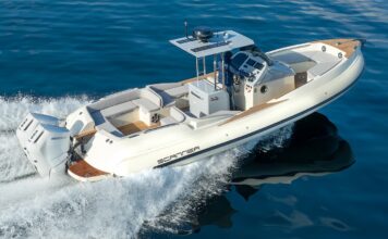 ENVY 950 TENDER: ELEGANCIA A 60 NUDOS DE VELOCIDAD