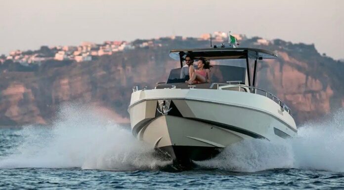 AMERICA 35, ASÍ NAVEGA LA JOYA DE “ECHO YACHTS”