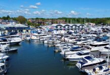 EL 12º SALÓN BRITÁNICO DE YATES A MOTOR ATRAE A UN PÚBLICO RÉCORD