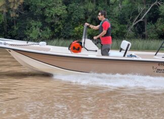 TV – HOY EN ESLORAS PRESENTAMOS LA LANCHA NORTH CAROLINA 17V
