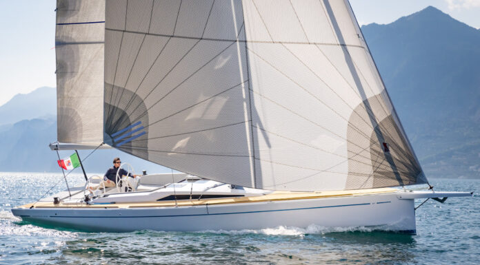 GRAND SOLEIL HACE UN “COMIENZO AUDAZ” CON EL NUEVO GS BLUE