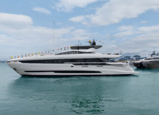 MANGUSTA LANZA EL GRAN SPORT 33 Nº11