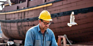 1º DE MAYO, DÍA INTERNACIONAL DEL TRABAJADOR