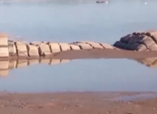 EL RÍO PARANÁ BAJA Y QUEDÓ AL DESCUBIERTO LA MALLA DEL TÚNEL SUBFLUVIAL