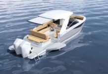 FOUR WINNS H33: UNA NUEVA BOWRIDER DE 10 METROS OPTIMIZADA PARA LARGAS TRAVESÍAS DE UN DÍA