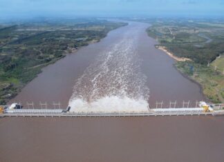 REPUNTE DEL RÍO URUGUAY: SALTO GRANDE AUMENTÓ EN EL CAUDAL DE LA REPRESA TRAS INTENSAS LLUVIAS