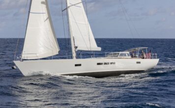 CIRRUS 88: FUSIÓN MAGISTRAL DE ELEGANCIA CLÁSICA Y TECNOLOGÍA MODERNA