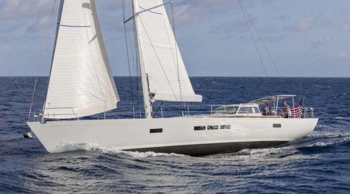 CIRRUS 88: FUSIÓN MAGISTRAL DE ELEGANCIA CLÁSICA Y TECNOLOGÍA MODERNA