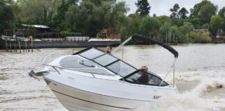 NAVEGACIÓN CON CLASE: ASÍ ES LA NUEVA AVALON 230 CUDDY