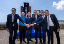NÁPOLES CELEBRA LA CEREMONIA DE LANZAMIENTO DE LA COPA AMÉRICA
