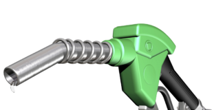 CÓMO CARGAR COMBUSTIBLE DE   FORMA SEGURA: GUÍA  PRÁCTICA PARA NAVEGANTES (VIDEO)