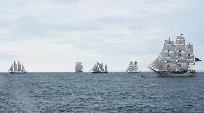 LA FRAGATA ARA “LIBERTAD” YA NAVEGA RUMBO A ALEMANIA