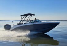 HOY EN ESLORAS PRESENTAMOS LA BERMUDA DISCOVERY 230 CON 300 HP