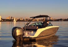 PROBAMOS LA BERMUDA DISCOVERY 230: ESPACIO, ESTILO Y ALTAS PRESTACIONES