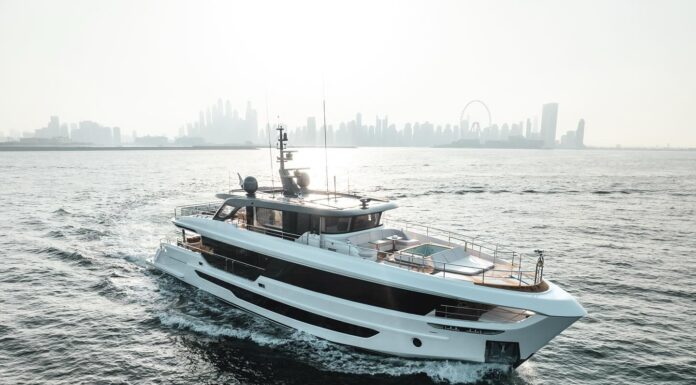 MAJESTY 100 TERRACE: EL COMIENZO DE UNA NUEVA HISTORIA EN EL MAR