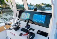 TRUMP AMENAZA CON UN ARANCEL DEL 100% A LOS NAVEGADORES Una nueva amenaza de arancel del 100% sobre los semiconductores y chips de computadora importados a los EE. UU. podría tener un importante efecto dominó en toda la industria de la navegación recreativa.