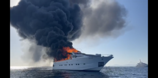 YATE SE INCENDIA Y NAUFRAGA CERCA DE FORMENTERA: SIETE PERSONAS RESCATADAS