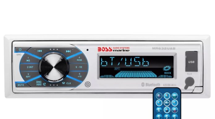 STEREO NÁUTICO BOSS BLUETOOH USB MP3 FM/AM