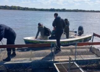 CONTINÚA LA BÚSQUEDA DE DOS JÓVENES DESAPARECIDOS EN EL RÍO PARANÁ