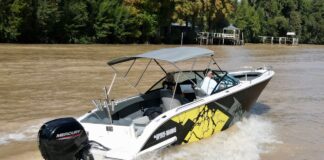 HOY EN ESLORAS – LA PRINZ 700 OPEN CON MOTOR DE 150 HP MOSTRÓ TODO SU CARÁCTER EN EL AGUA