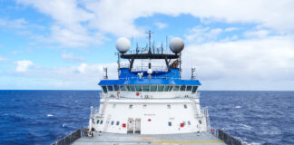 CÓMO ES EL BARCO Y SUBMARINO QUE USA EL CONICET PARA LA EXPLORACIÓN EN EL FONDO MARINO