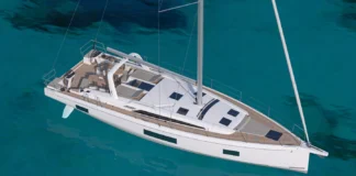 BENETEAU LANZA OCEANIS 52, UN VELERO PENSADO PARA LARGAS TRAVESÍAS