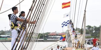 LA FRAGATA ARA “LIBERTAD” SE DESPIDIÓ DE COSTA RICA