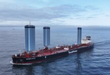 UN HITO EN LA NAVEGACIÓN: EL PRIMER PETROLERO A VELA ARRIBA EN RÓTERDAM