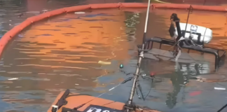 SE HUNDIÓ UNA LANCHA EN EL PUERTO DE MAR DEL PLATA