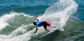 FRANCO RADZIUNAS, EL ÚNICO ARGENTINO QUE SIGUE EN CARRERA EN EL MUNDIAL ISA DE SURF
