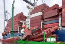 UN CARGUERO ATRACADO PIERDE 67 CONTENEDORES POR LA BORDA EN EL PUERTO DE LONG BEACH