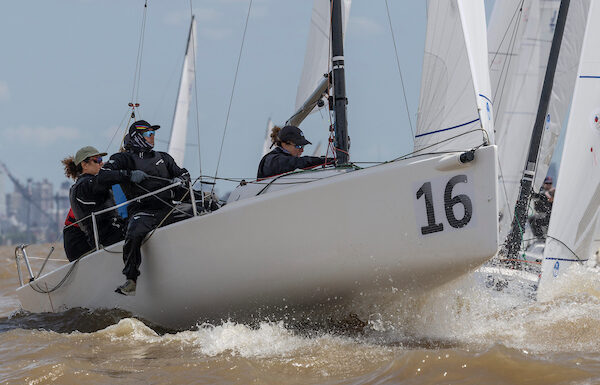 DÍA DE APERTURA EN EL CAMPEONATO MUNDIAL J/70