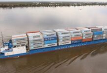 ROBAN A BORDO DEL BUQUE “ROSA” MIENTRAS NAVEGABA POR EL RÍO PARANÁ