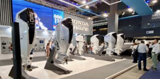 MOTORES FUERA DE BORDA EN EL SALÓN DE GÉNOVA