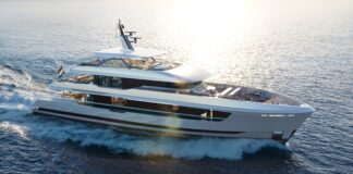 EL MOONEN 133 MALLORCA DE 40 METROS COMBINA INGENIERÍA AVANZADA Y DISEÑO CONTEMPORÁNEO