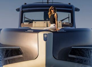 INVICTUS TT460 RENOVADO: DISEÑO, INNOVACIÓN Y SUSTENTABILIDAD EN EL MAR (VIDEO)