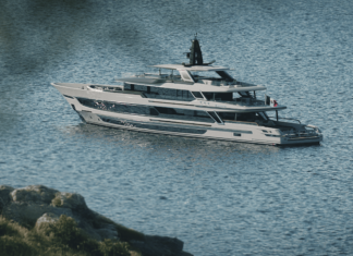 BAGLIETTO ANUNCIA LA VENTA DEL PRIMER T54, EL NUEVO MODELO DE LA GAMA T DISEÑADO POR FRANCESCO PASZKOWSKI DESIGN