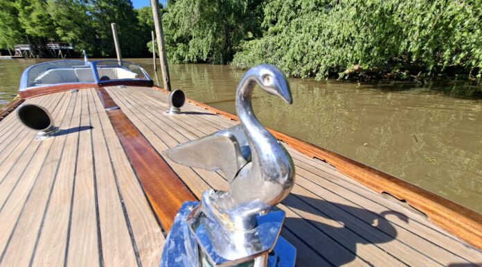 “ESLIE P”: LA HISTÓRICA LANCHA DE 1921 PROTAGONISTA EN PARALELO CERO (VIDEO)